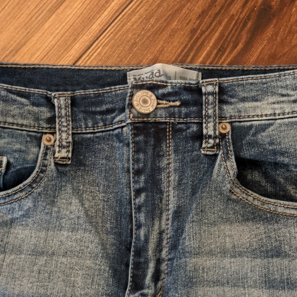 High Rise Jegging - Picture 3 of 3